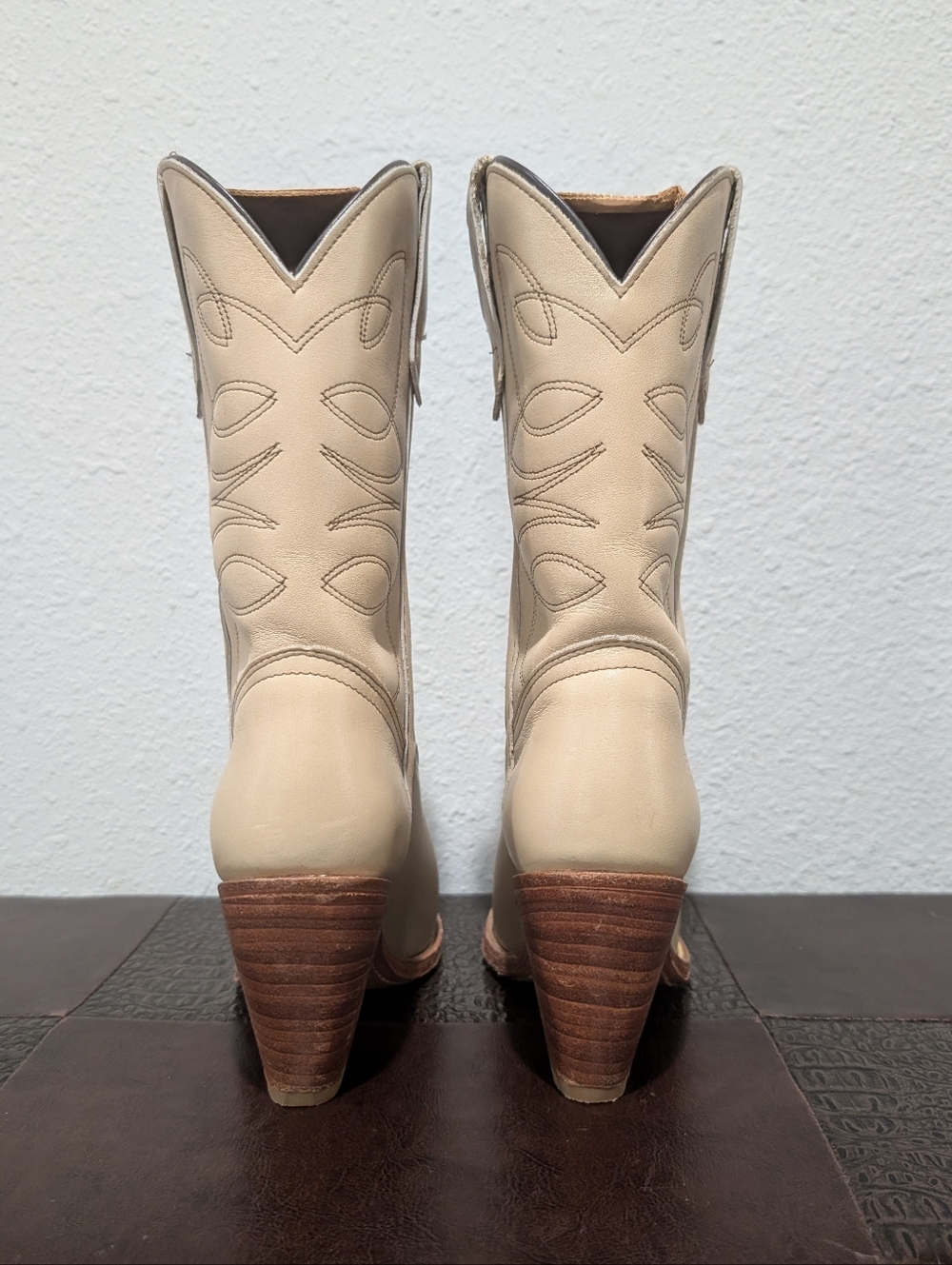 VINTAGE 70s/80s: Frye Western Boots Size 7 - Picture 9 of 16